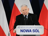 Kaczyński chce, żeby lekarze  byli jak księża Tylko skąd wziąć tylu pedofilów  wśród medyków? –  